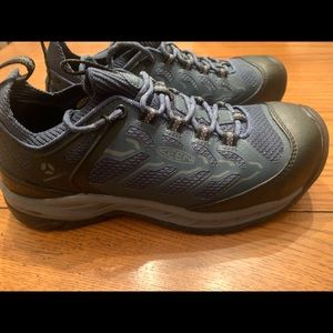Keen womens work shoe